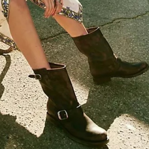 Frye | Brown Leather Veronica Short Slouch Boots Size 9 - Picture 15 of 16